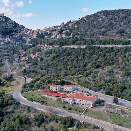 Hotel Pelasgos Karítaina Esterno foto