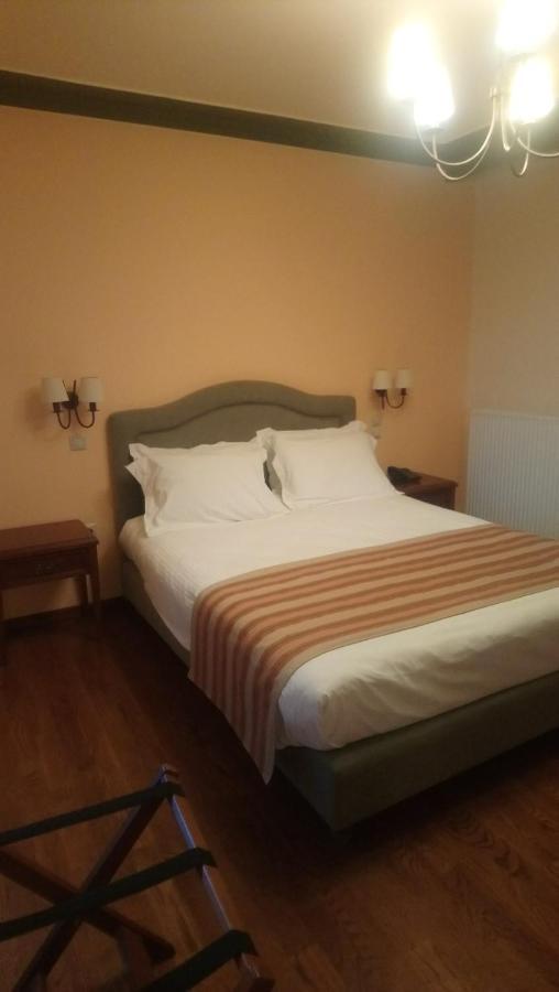 Hotel Pelasgos Karítaina Esterno foto