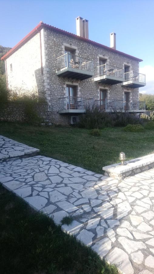 Hotel Pelasgos Karítaina Esterno foto